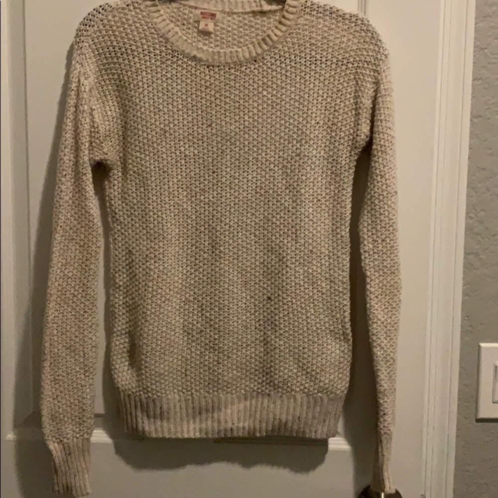 Knit sweater